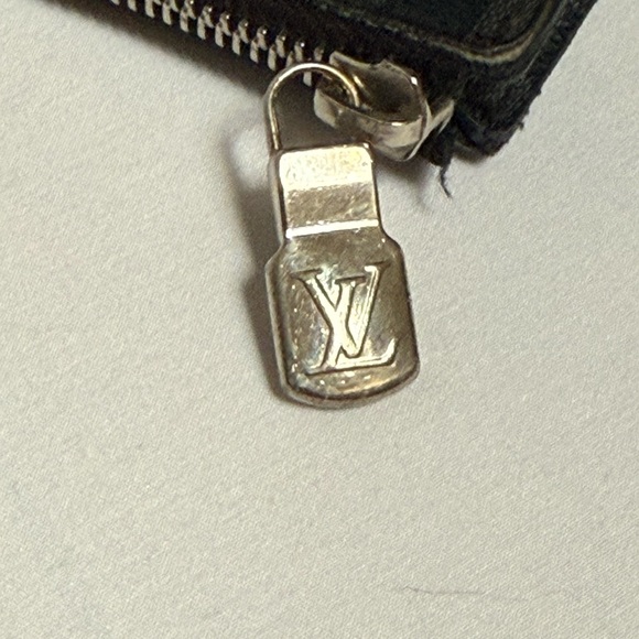 LOUIS VUITTON X Christopher Nemeth Damier Graphite Canvas Pochette Jour PM - Picture 7 of 14